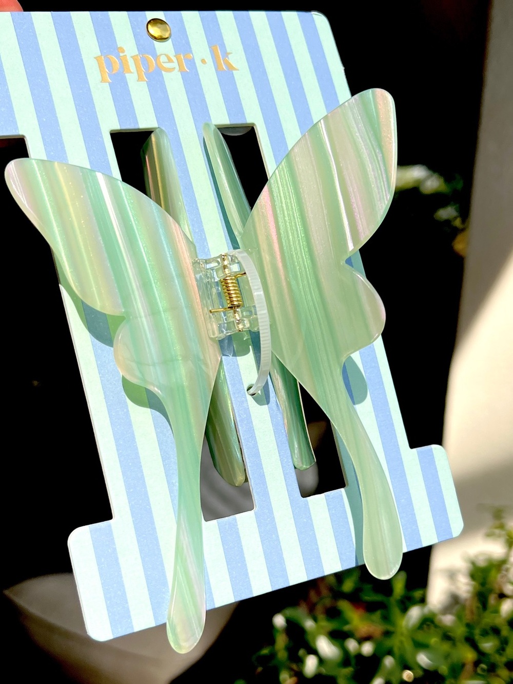 Piper K LARGE batterfly acrylic claw jaw hair clip light green pink
